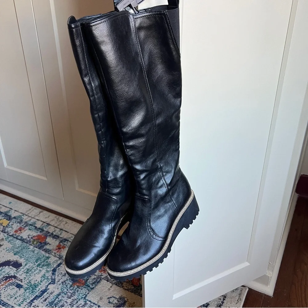 Dolce Vita High lug sole boots from size 8.5 black